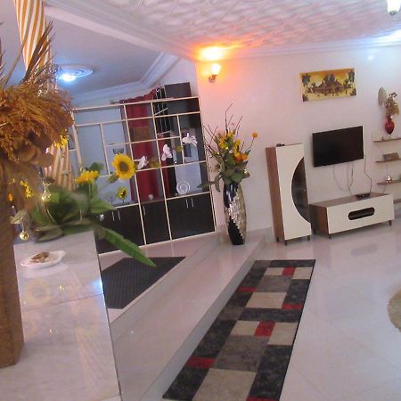 Residence Kalado Saly Kültér fotó