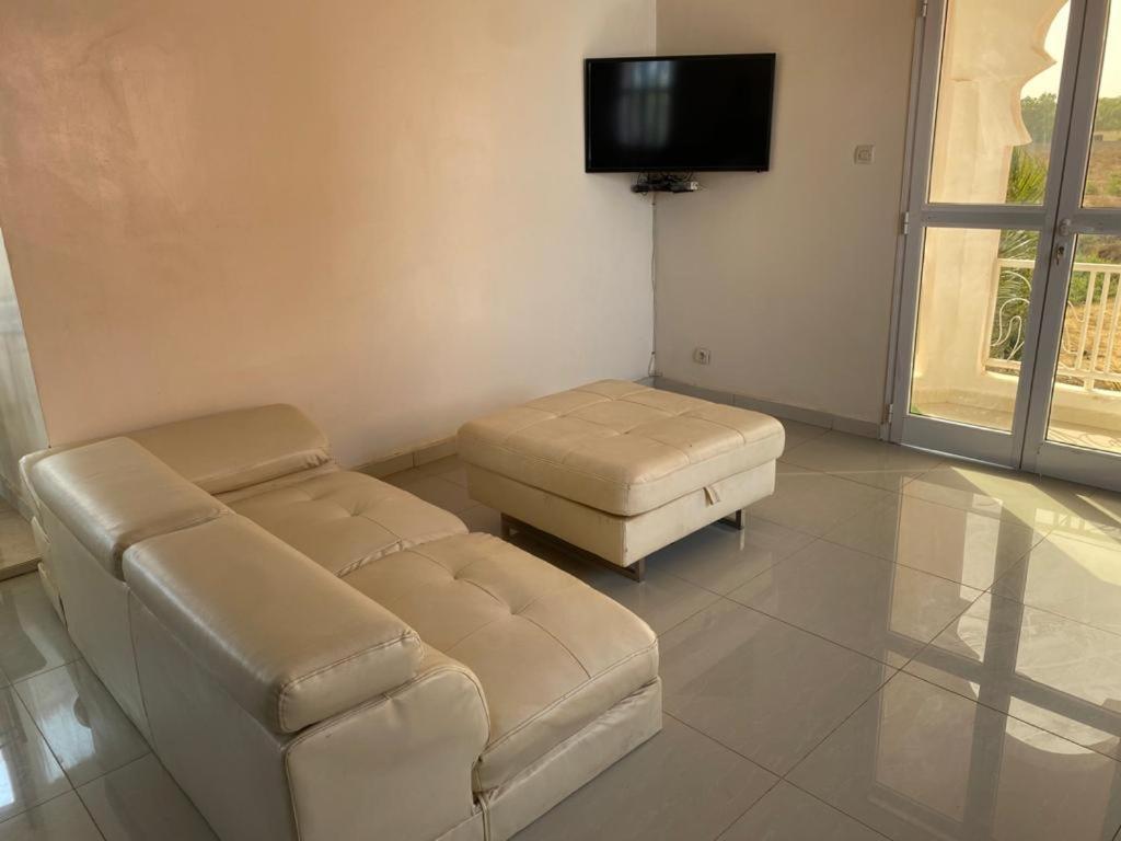 Residence Kalado Saly Kültér fotó